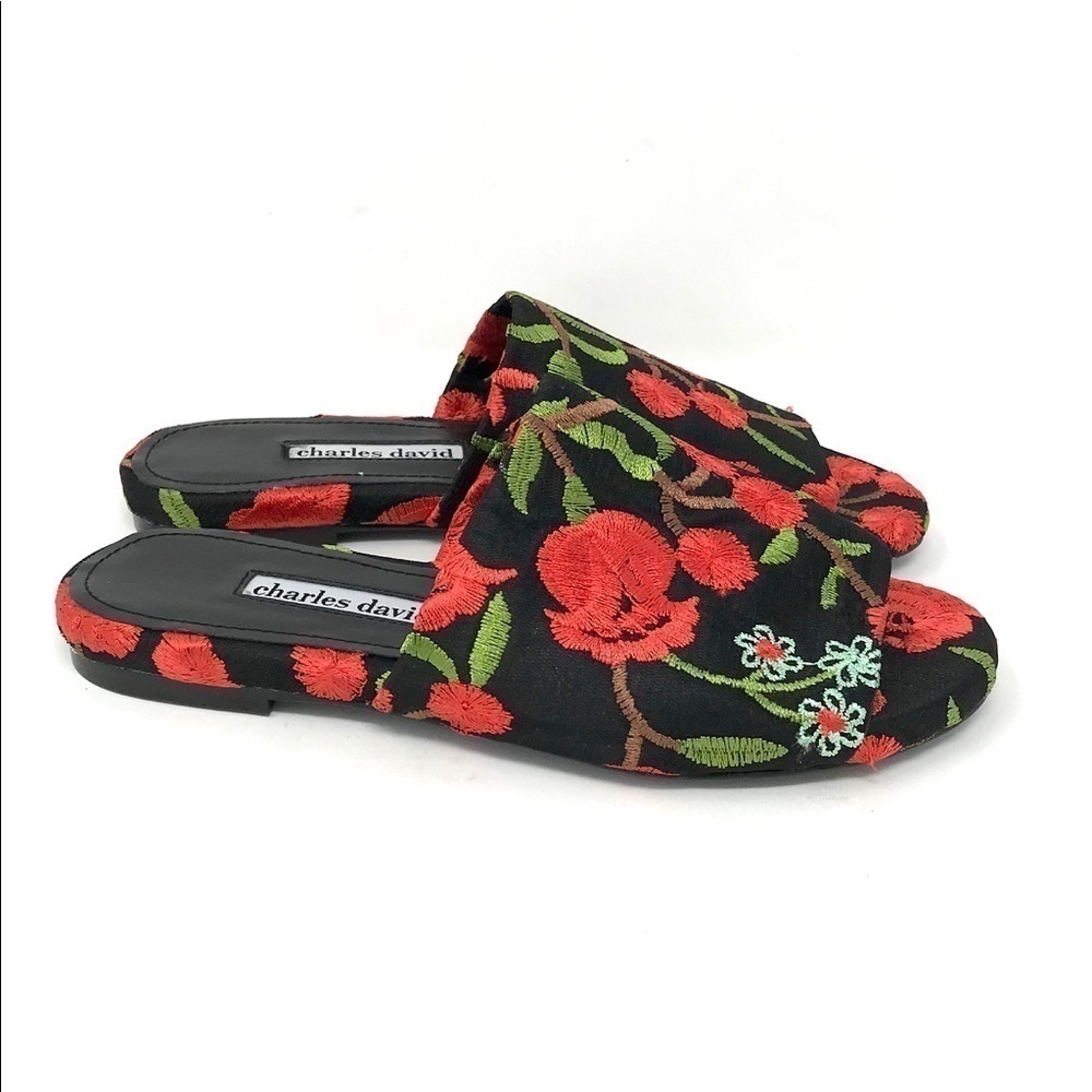 Charles David Floral Embroidered Slides Sandals 6
